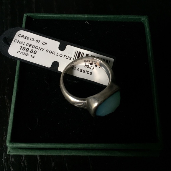 Beautiful Satya Chalcedony Silver Ring - Picture 2 of 5